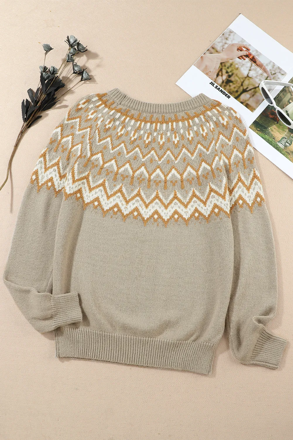 Geometric Ribbed Round Neck Sweater