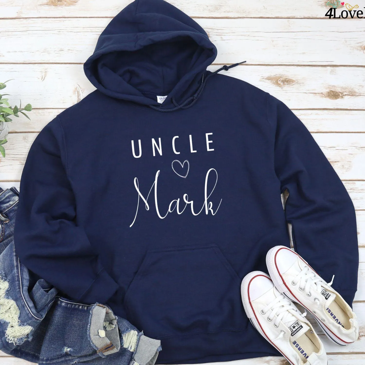 Personalized Matching Outfits for Aunt & Uncle: Custom Name Set - Unique Gift Idea