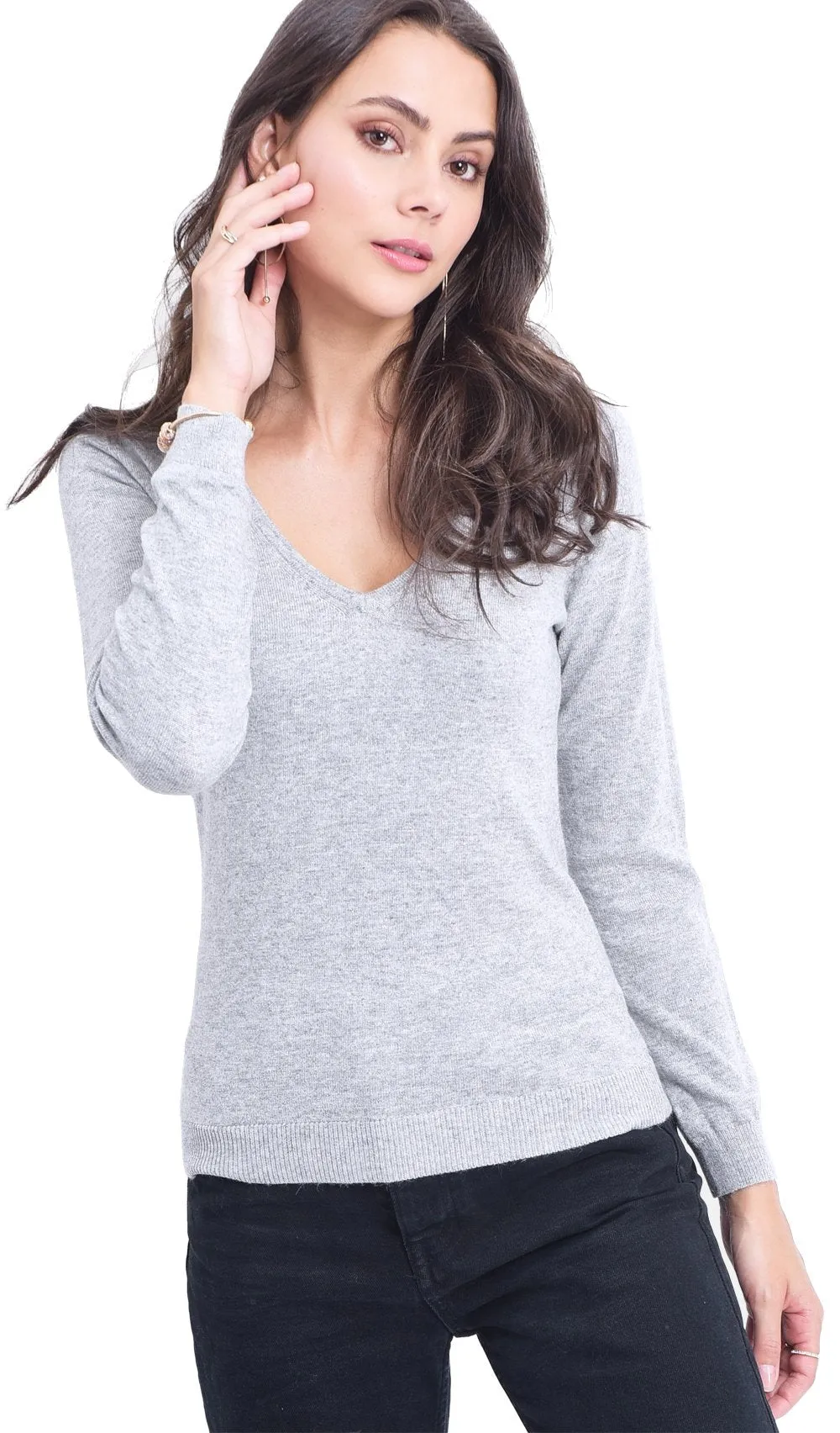 V-NECK BASIC SWEATER